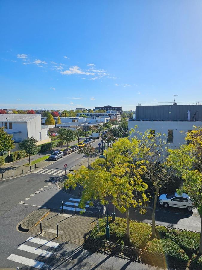 Stylish Rooftop Avec Terrasse A 2Pas De Disney Paris Montévrain Zewnętrze zdjęcie